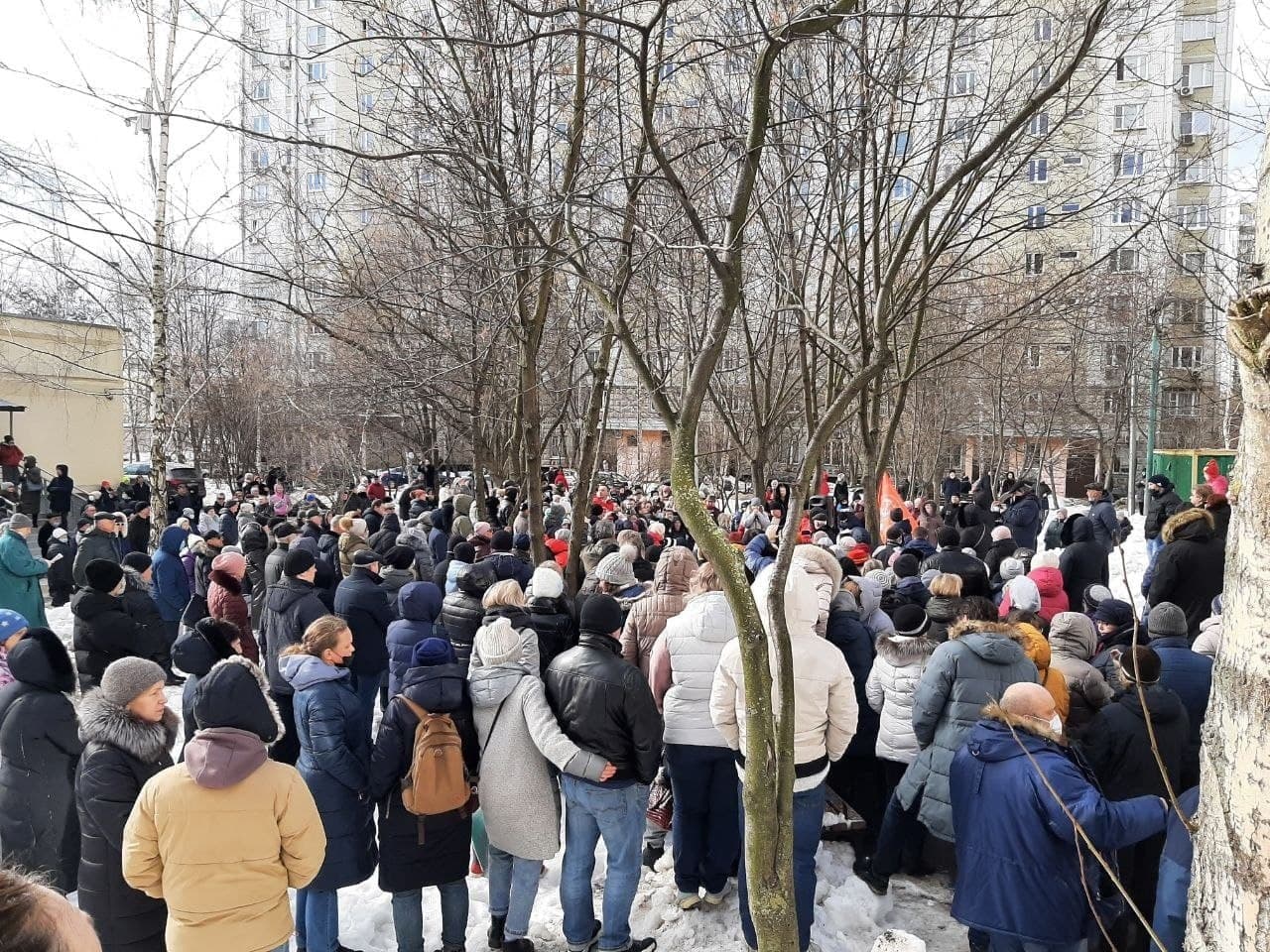 Москва: Жители Восточного Дегунино протестуют против магистрали под ...